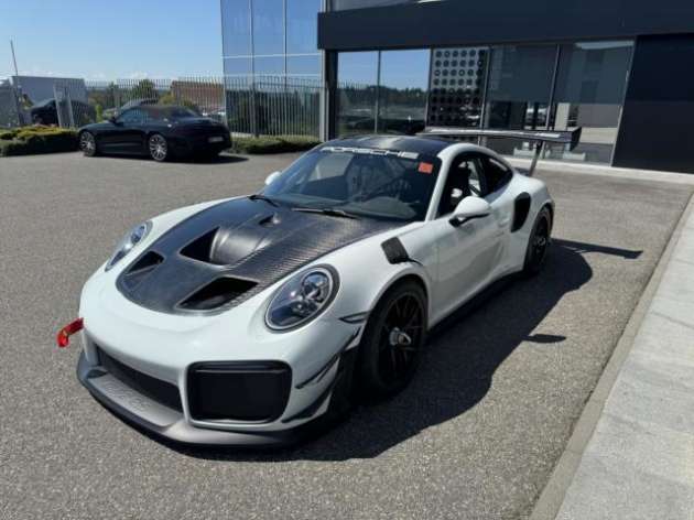 Porsche 911 GT2 RS CLUBSPORT 1OF200