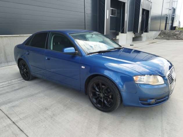 Audi A4 2.0i,96KW,volat-608081843