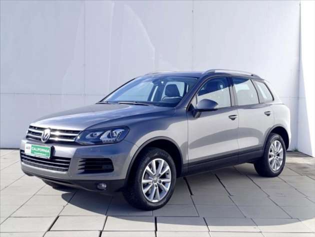 Volkswagen Touareg 3,0 TDi Automat 4x4 Navi Kůže