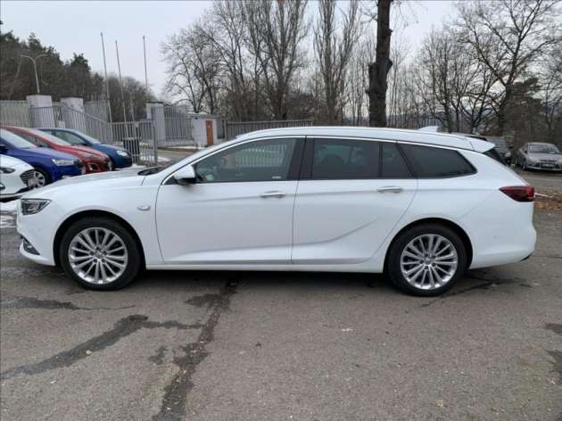 Opel Insignia 2,0 CDTi AUTOMAT 154kW  4x4