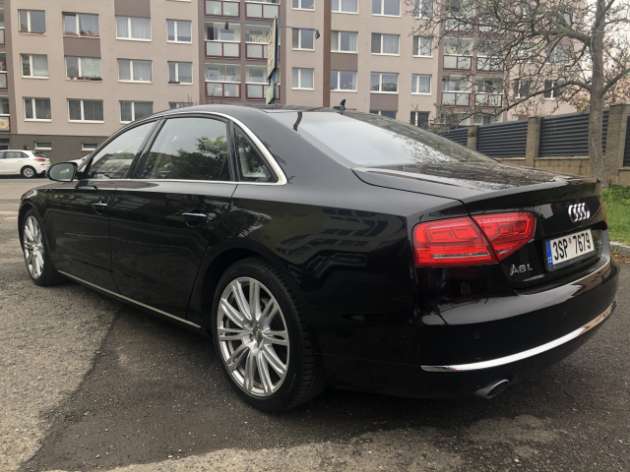 Audi A8 L 3,0TDi MAX. VÝBAVA!!!