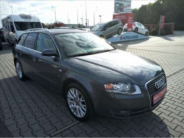 Audi A4 2,0 2.0 16V 96kW TOP STAV!