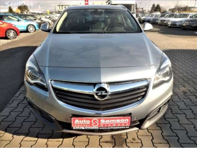 Opel Insignia 2,0 Bi-CDTi 143kW 4x4 * NAVI*