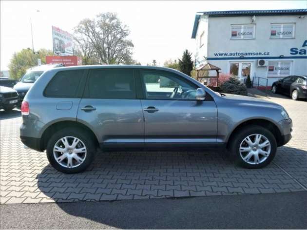 Volkswagen Touareg 3,0 TDi AUTOMAT 4x4* BI-XENON*