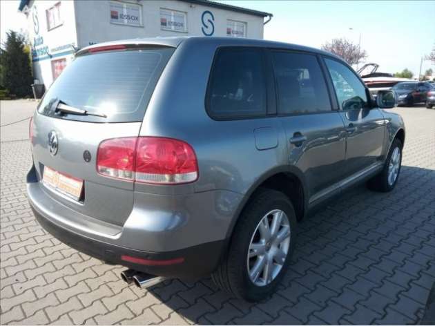 Volkswagen Touareg 3,0 TDi AUTOMAT 4x4* BI-XENON*