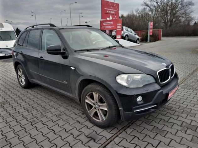 BMW X5 3,0xDRIVE 173kW*AUTOMAT*VÝHŘEV