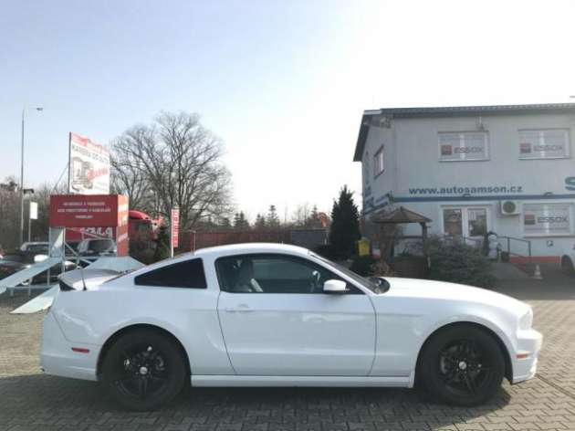 Ford Mustang 3,6 V6 227 kW *AUTOMAT*