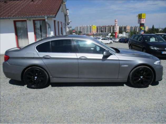 BMW Řada 5 3,0 530d M-paket, NAVI,klima,