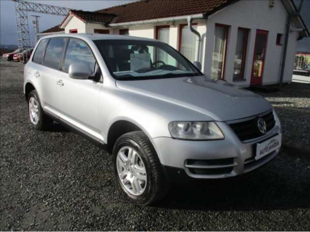 Volkswagen Touareg 3,0 TDI,NAVI,4x4,automat,