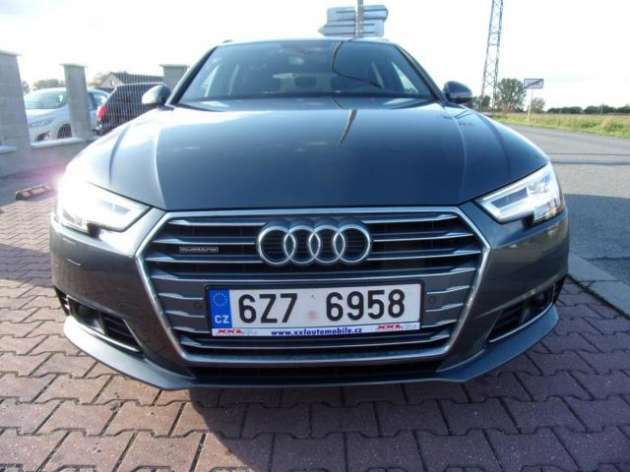 Audi A4 Avant 2,0TDI QUATTRO S-Line