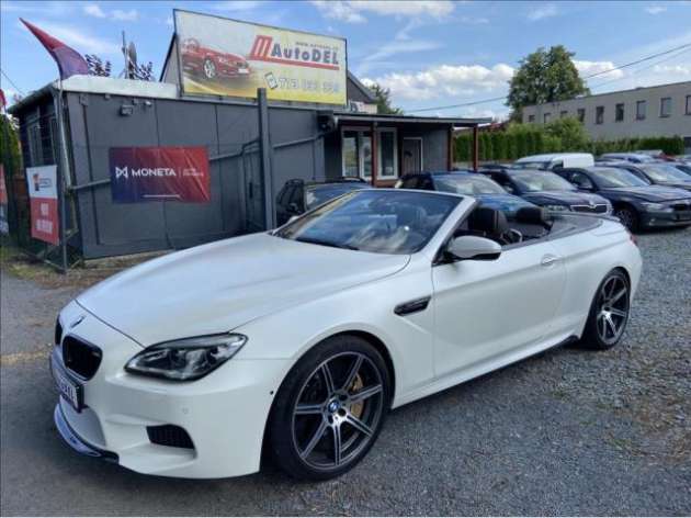 BMW M6 4,4 i Cabrio,LED,Navigace