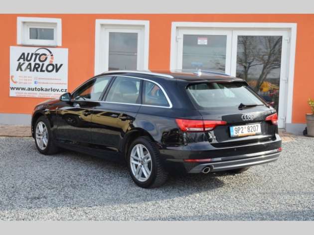 Audi A4 2.0 TDi 110kW / NAVI / XENON