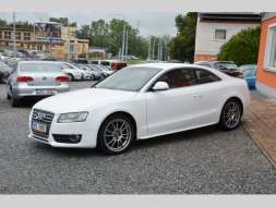 Audi A5 Coupe 2.0 TFSi 132kW Bi-XENON