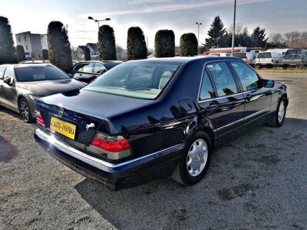 Mercedes-Benz Třídy S Mamut W140 320i