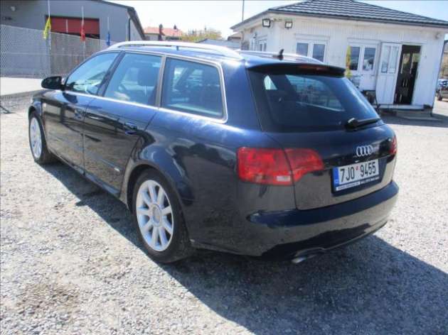 Audi A4 2,0 TDi 103kw S-Line BPW