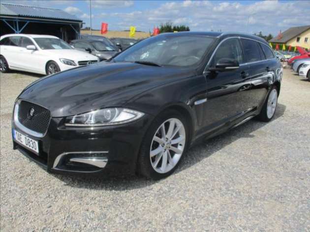 Jaguar XF 2,2 d Sportbrake 120kw Automat