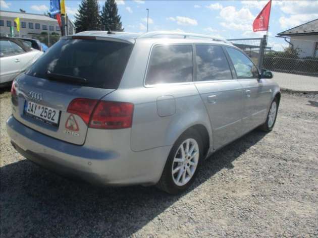 Audi A4 2,0 TDI Avant DPF BPW bixenon