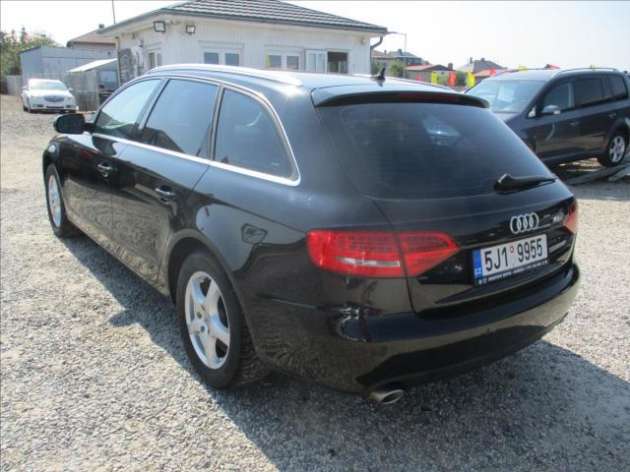 Audi A4 2,7 TDi 140kw Multitronic Xeno