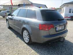 Audi A4 2,0 TDI Avant Bez DPF Tažné Bi