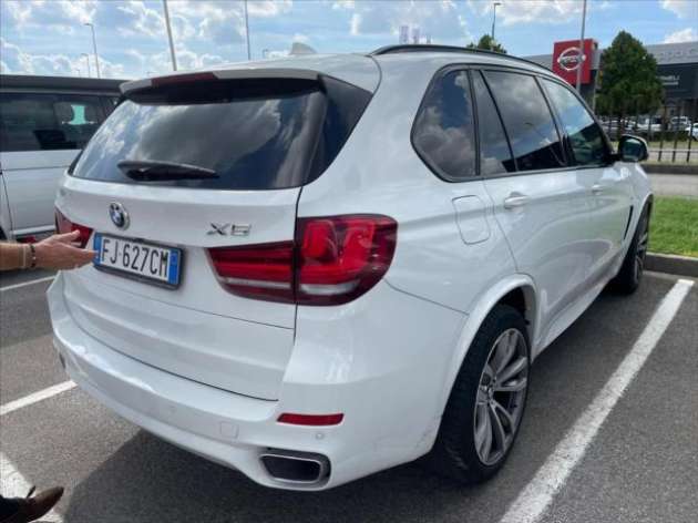 BMW X5 3,0 xDrive30d M-Paket 1maj. Pa