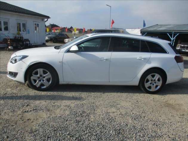 Opel Insignia 2,0 CDTI Sports Tourer LED GPS