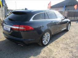 Jaguar XF 2,2 d Sportbrake 147kw bez kor