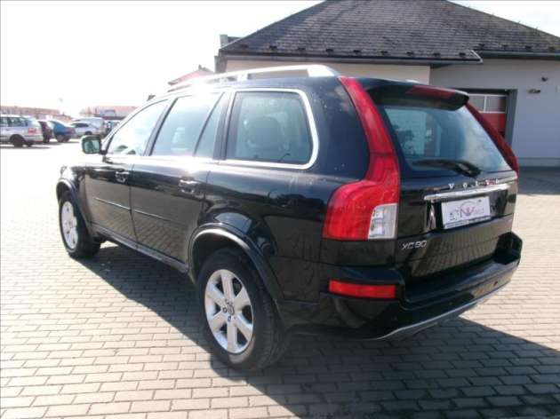 Volvo XC90 2,4 D5 AWD Summum Geartronic D