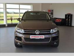 Volkswagen Touareg 3,0 TDI,NAVI,Bi-xen,DSG,4x4,