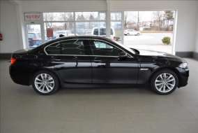 BMW Řada 5 3,0 530d xDrive Luxury Line