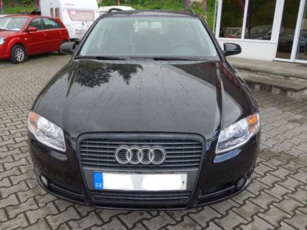 Audi A4 2.0TDI 100kW 6MAN -MOTOR BRF!