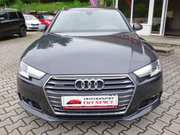 Audi A4 2.0TDI 140kW QUATTRO -NEZ.TOP!