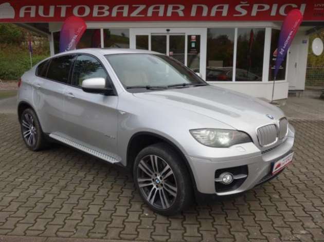 BMW X6 50i 300kW XDRIVE -HUD-TOP!