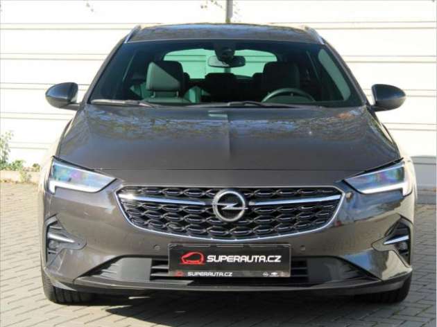 Opel Insignia 2,0 CDTi 4x4 A/T Ultimate ČR 1