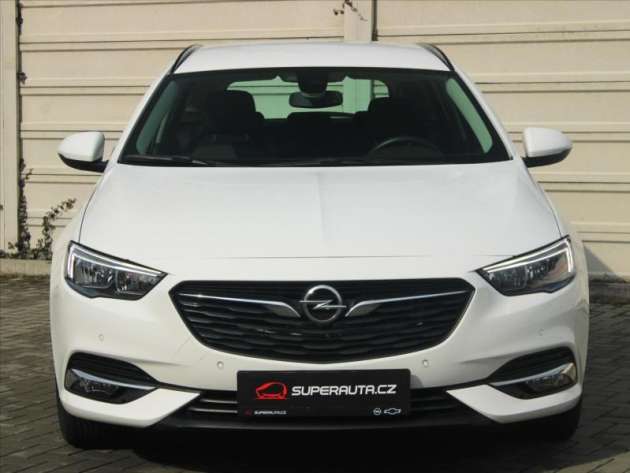 Opel Insignia 2,0 CDTi 125kW AT Edition ČR 1