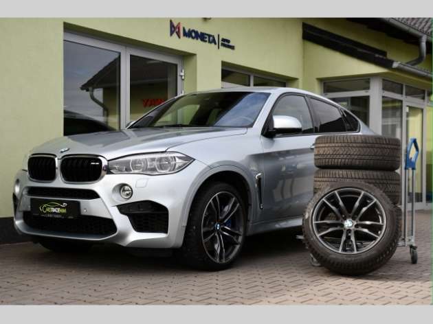 BMW X6 M 4.4 V8 567PS xD CARBON 1M ČR