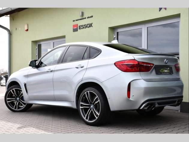 BMW X6 M 4.4 V8 567PS xD CARBON 1M ČR