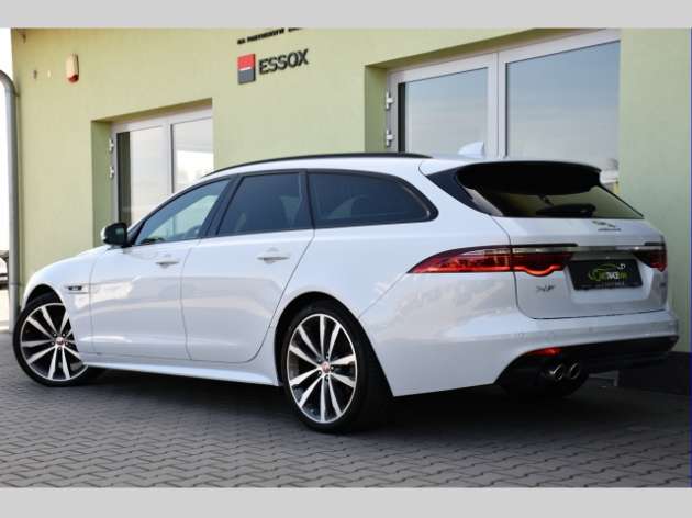 Jaguar XF 20d AWD RDYNAMIC MERIDIAN PANO