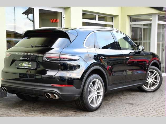 Porsche Cayenne 2.9 Rezervace