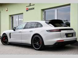 Porsche Panamera GTS 4.0 V8 338kW HUD PANO BURM