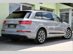 Audi Q7 3.0TFSi V6 S-LINE  NIGH VISION