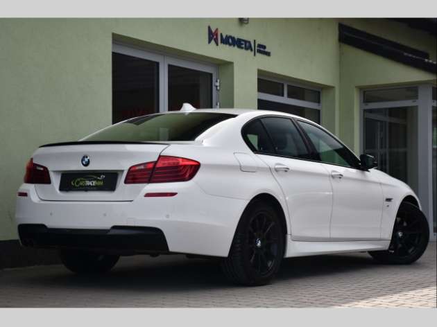 BMW Řada 5 520d M-SPORT ACC HEAD-UP KESSY