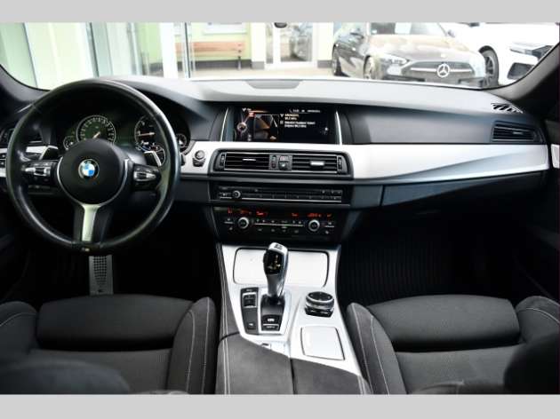 BMW Řada 5 520d M-SPORT ACC HEAD-UP KESSY