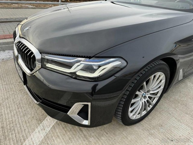 BMW Řada 5 3,0   530 Xdrive Luxury Line D