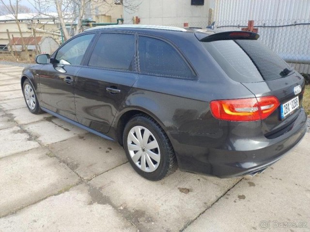 Audi A4 2,0   Tdi 130kw CGLC 3x S-line