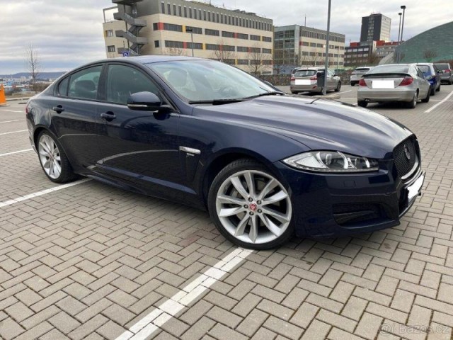 Jaguar XF 3,0   V6 S/C AWD R-SPORT