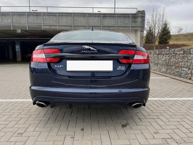 Jaguar XF 3,0   V6 S/C AWD R-SPORT