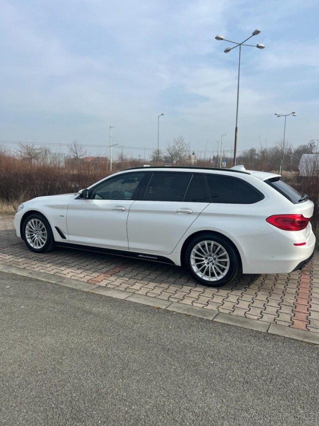 BMW Řada 5 3,0   530D xDrive Sportline