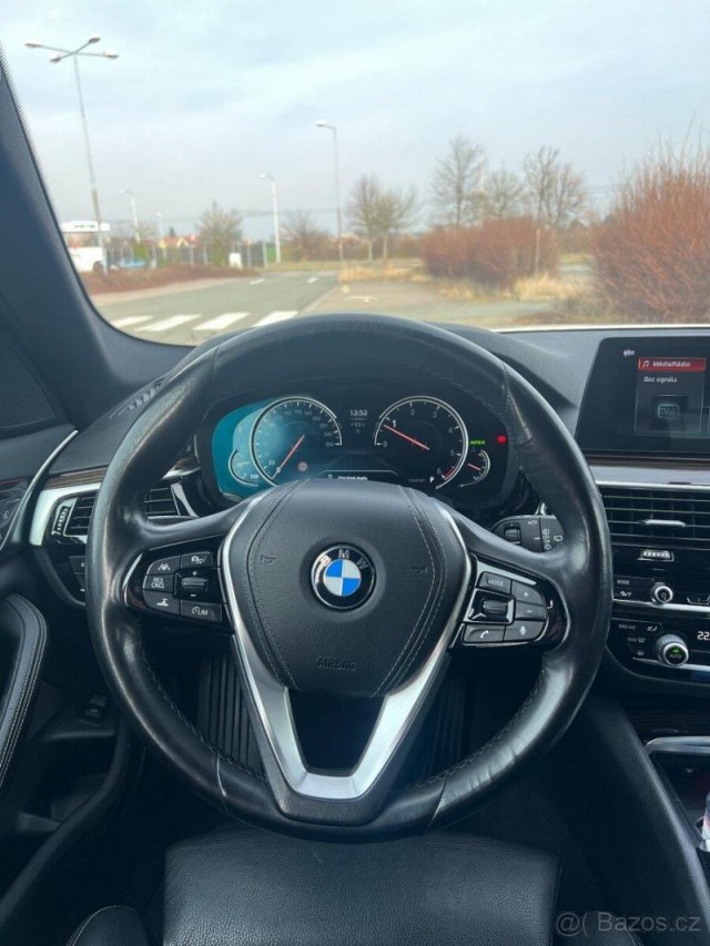 BMW Řada 5 3,0   530D xDrive Sportline