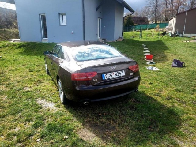 Audi A5 3,0   TDi Quattro