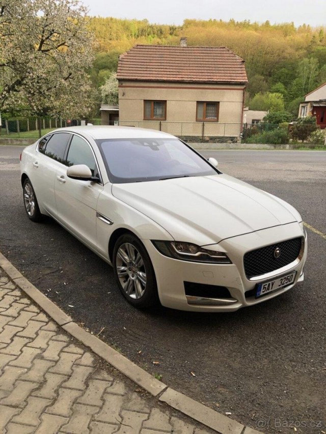 Jaguar XF 3,0   d, 221kw, nafta, 12/2016